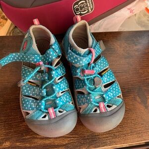 Girls Keen sandals
